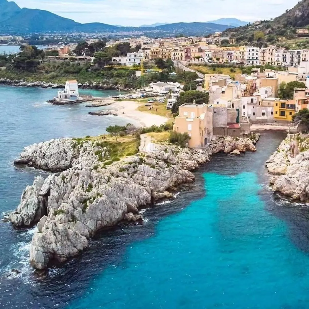 산타플라비아 Le Finestre Sul Mare 아파트 0*,